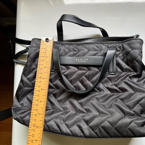 Radley London Finsbury Park Quilt Medium Ziptop Satchel - Picture 12 of 12